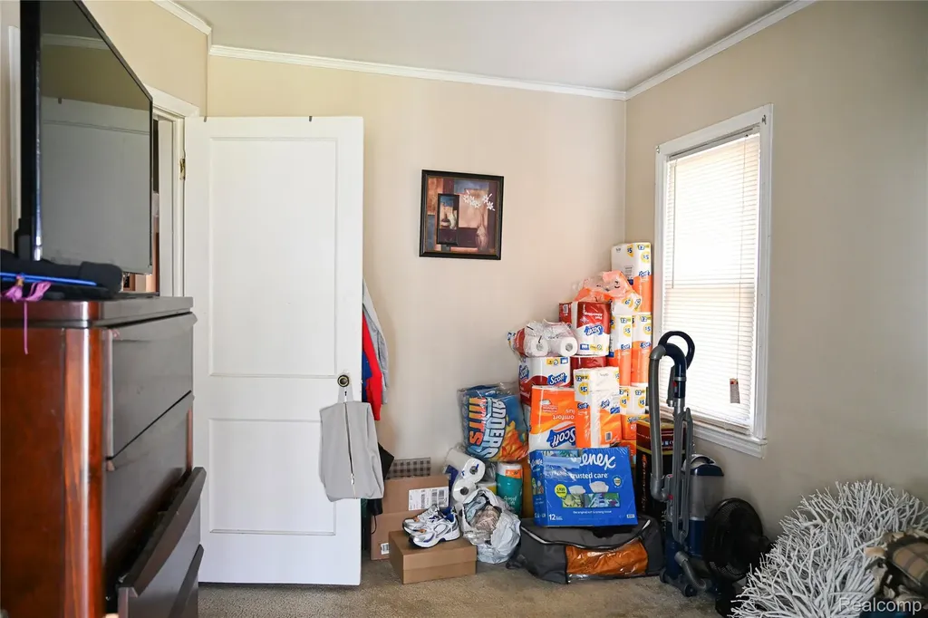 19330 Tracey Street Detroit City MI 48235
