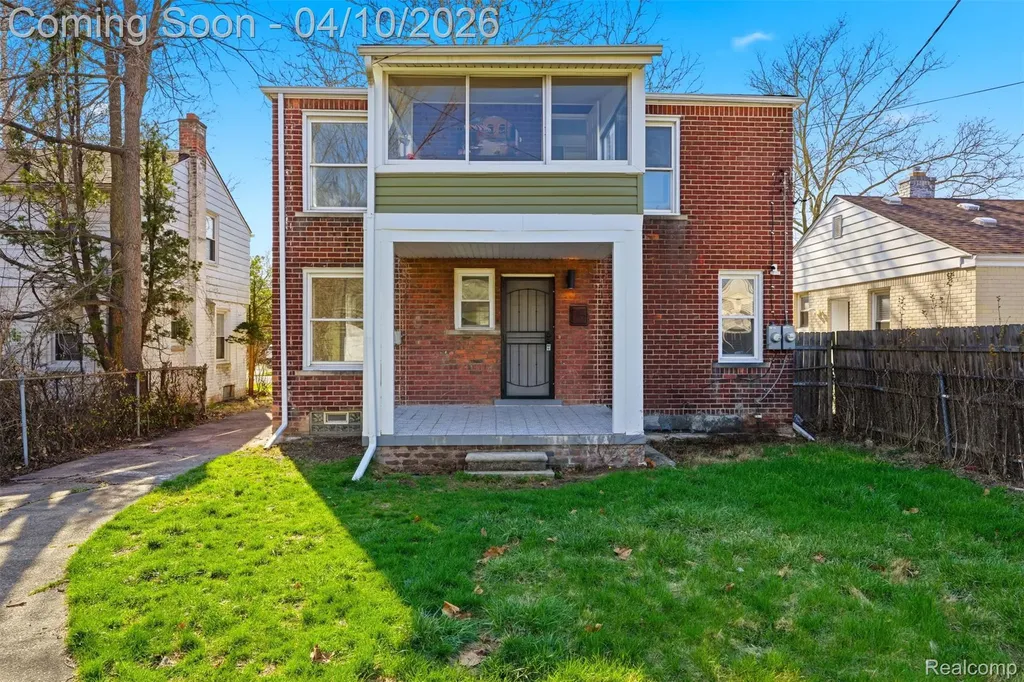 16600 Avon Avenue Detroit City MI 48219