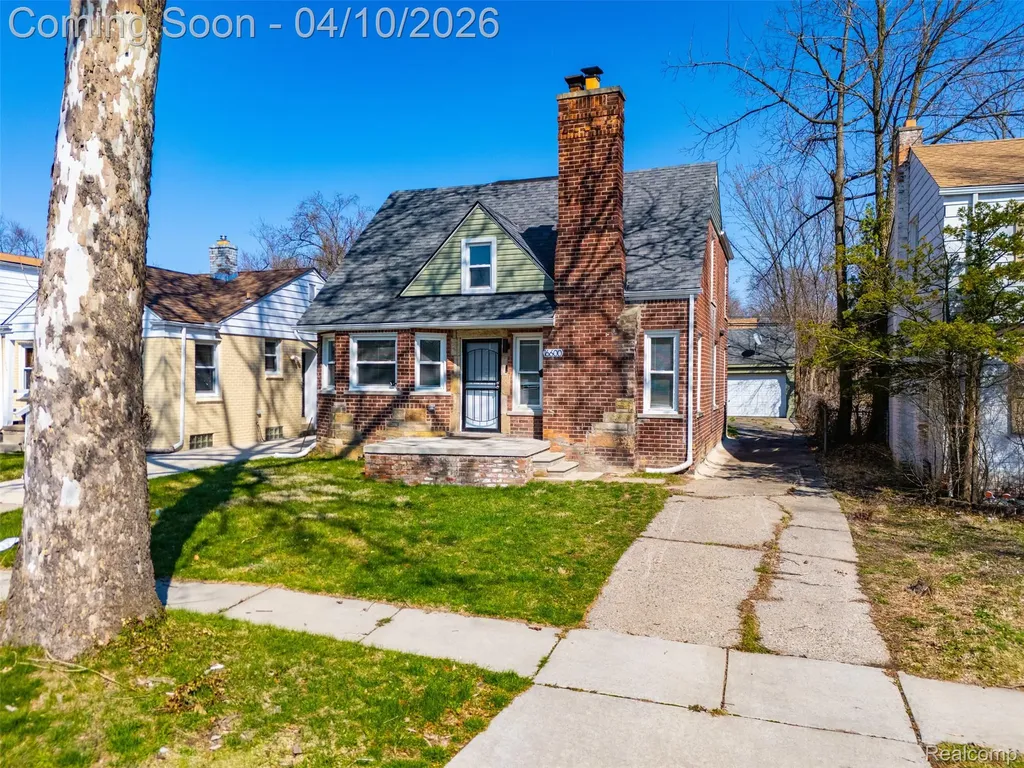 16600 Avon Avenue Detroit City MI 48219
