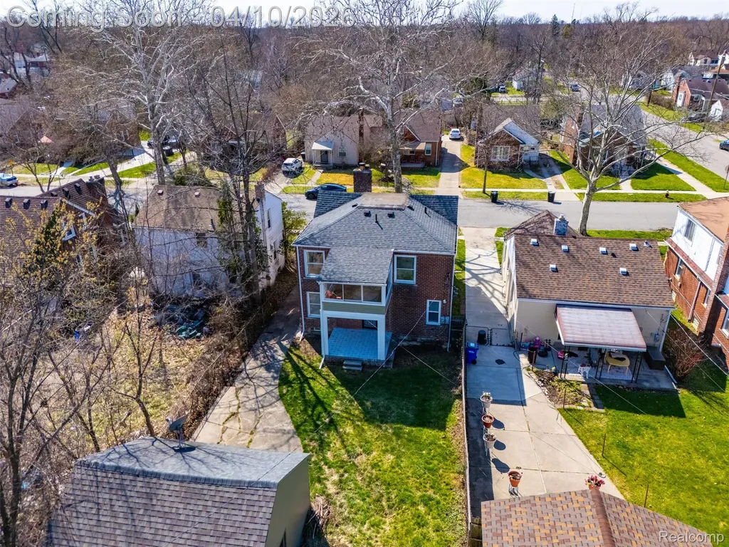 16600 Avon Avenue Detroit City MI 48219