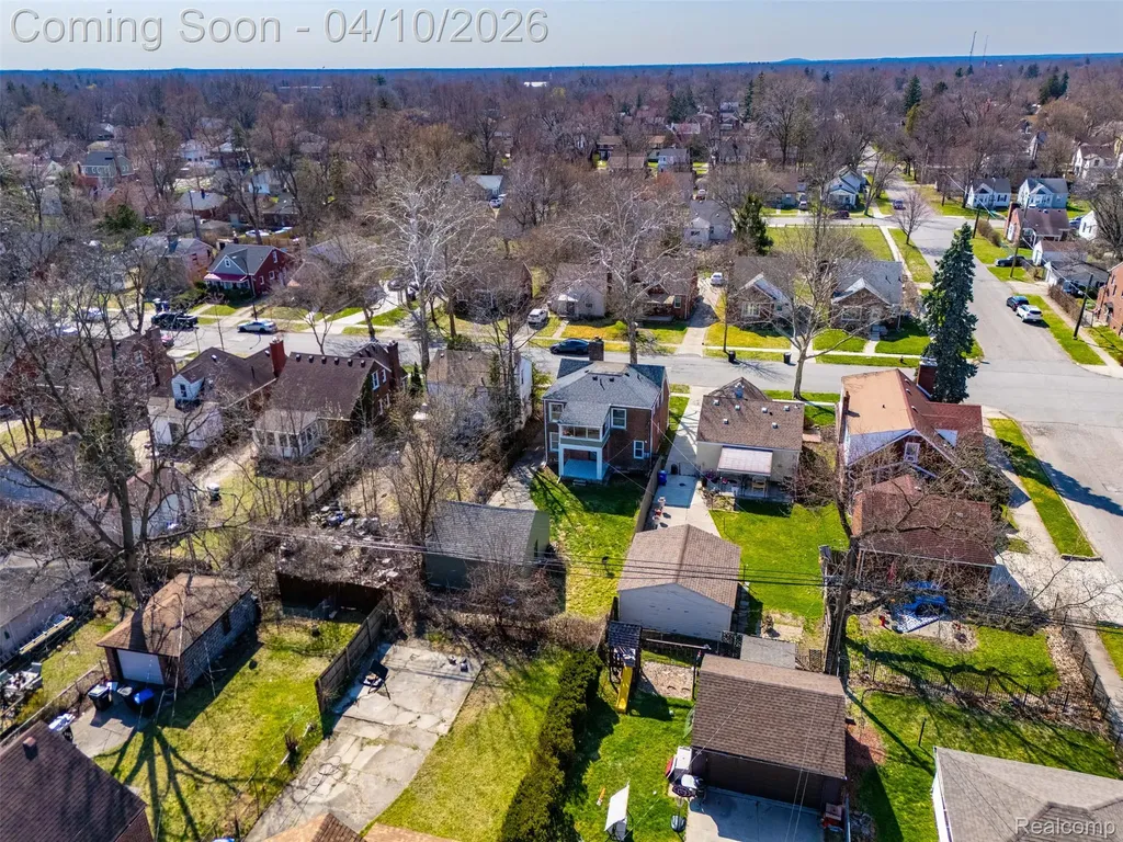 16600 Avon Avenue Detroit City MI 48219