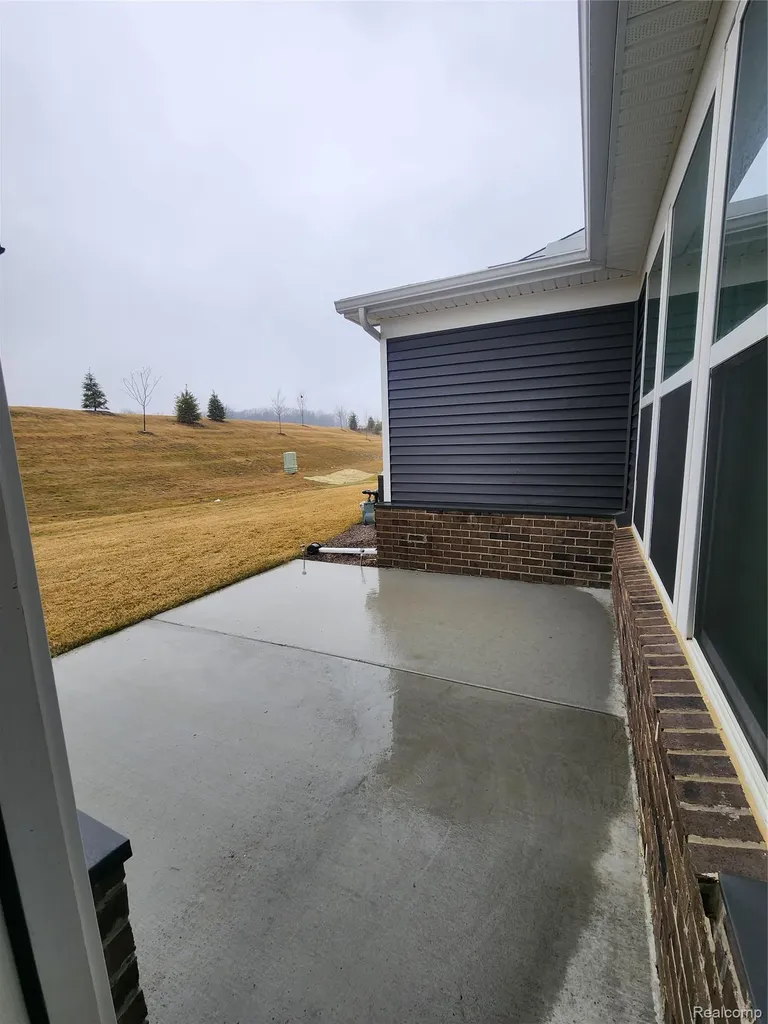 1459 Arcadia Drive Milford Charter Township MI 48381