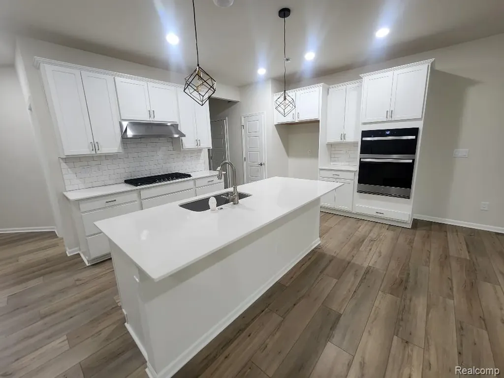 1459 Arcadia Drive Milford Charter Township MI 48381