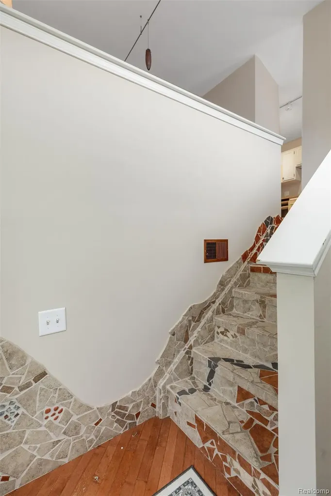 21384 E Glen Haven Circle Novi City MI 48167