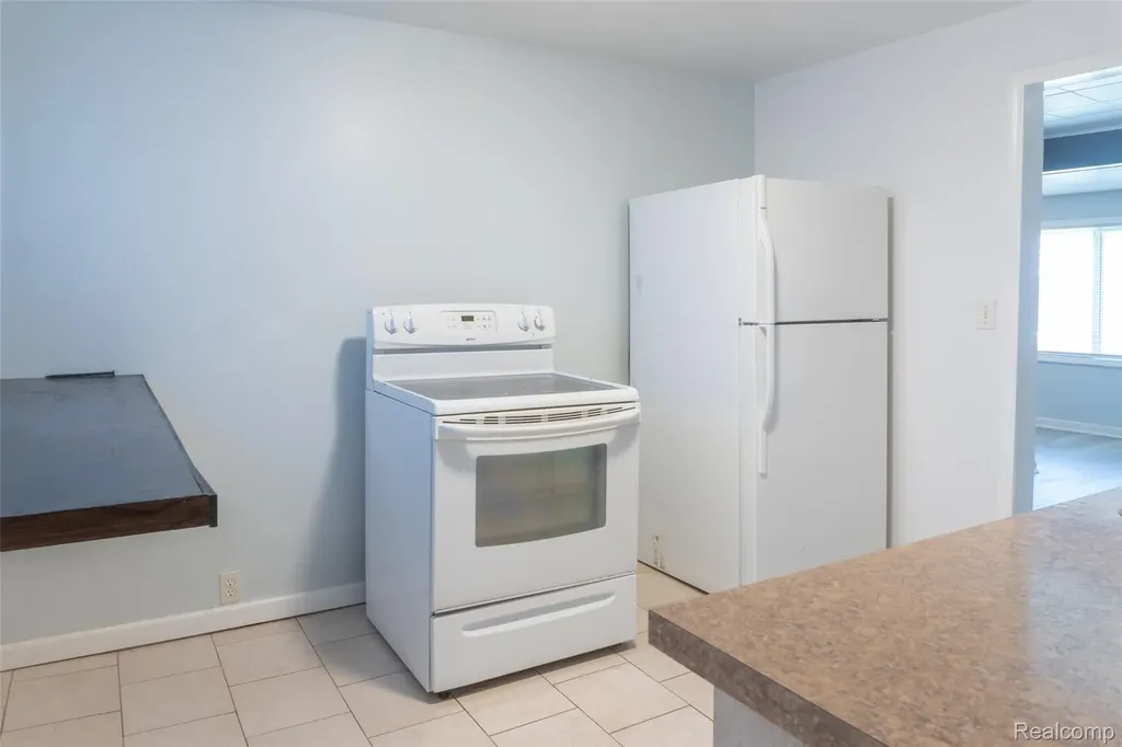 1401 University Avenue Lincoln Park City MI 48146