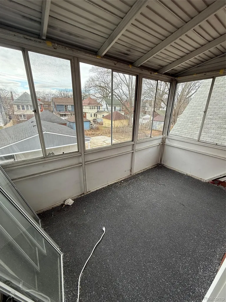 16555 Lawton Street Detroit City MI 48221