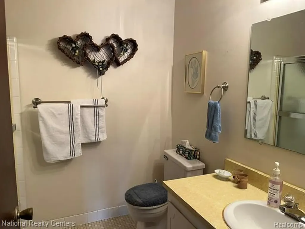 41292 N Woodbury Green Drive Van Buren Charter Township MI 48111