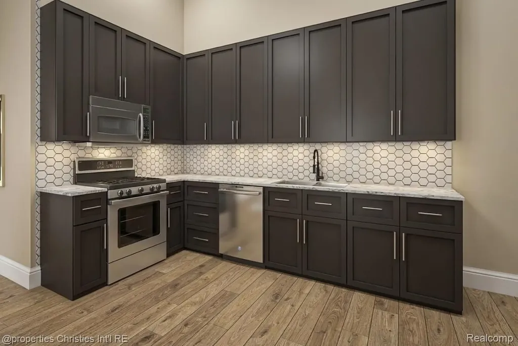 1111 Angara Drive Rochester Hills City MI 48309