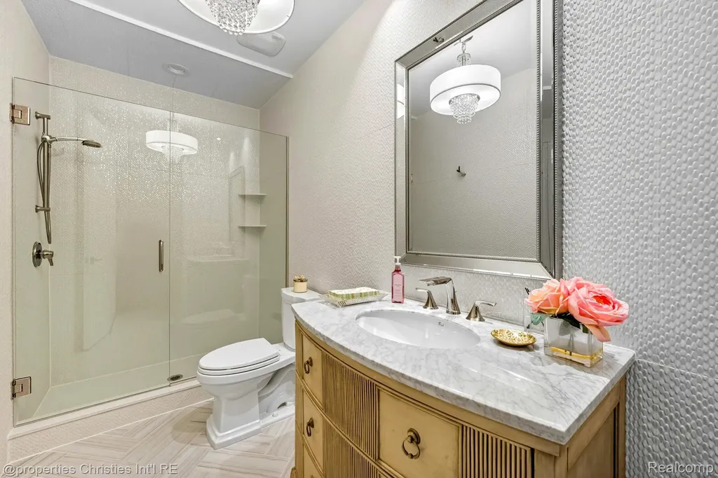 48923 Veneto Drive Novi City MI 48167