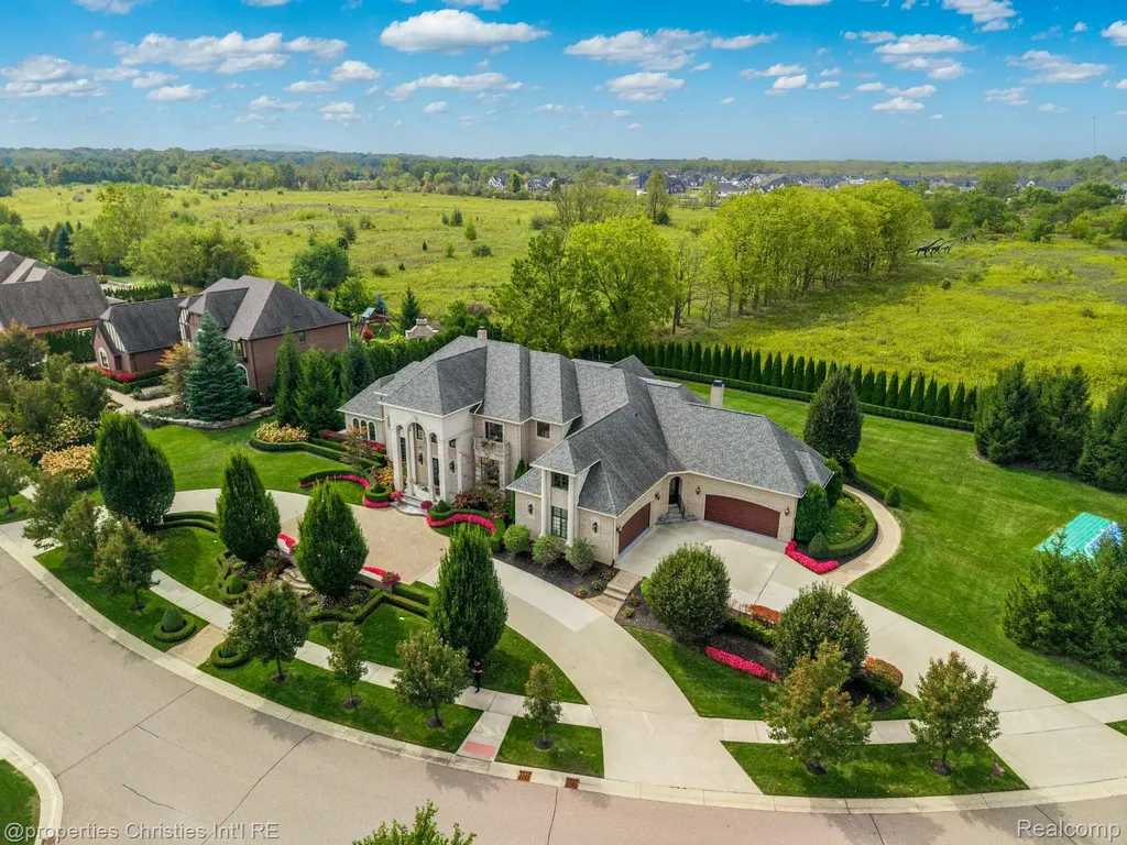 48923 Veneto Drive Novi City MI 48167