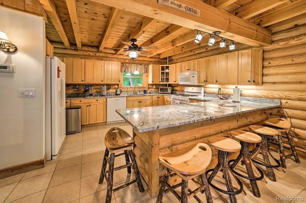 4380 Donnely Road Leoni Township MI 49201