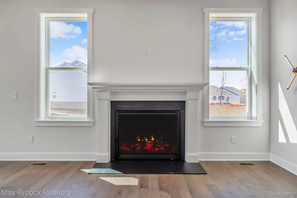 5636 Suffolk Court West Bloomfield Charter Township MI 48322