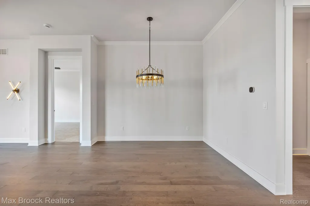 5636 Suffolk Court West Bloomfield Charter Township MI 48322