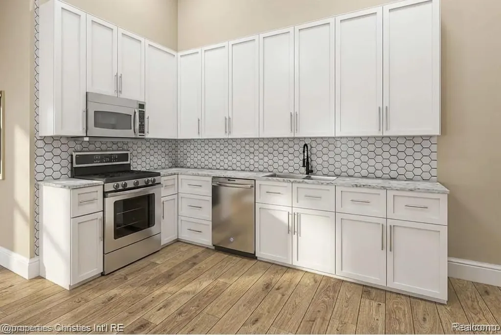 1111 Angara Drive Rochester Hills City MI 48309