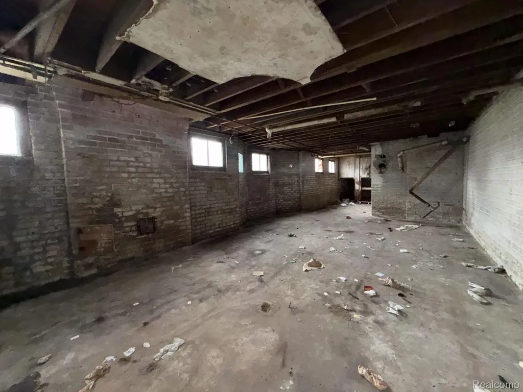 8788 Dexter Avenue Detroit City MI 48206