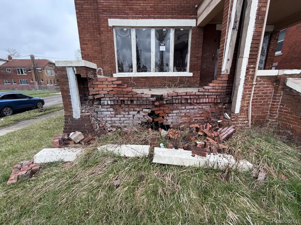 8788 Dexter Avenue Detroit City MI 48206
