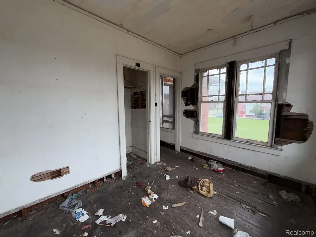 8788 Dexter Avenue Detroit City MI 48206