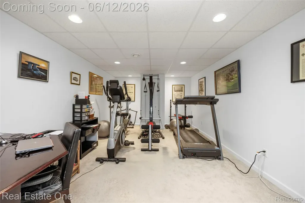 7026 Daventry Woods Drive West Bloomfield Charter Township MI 48322