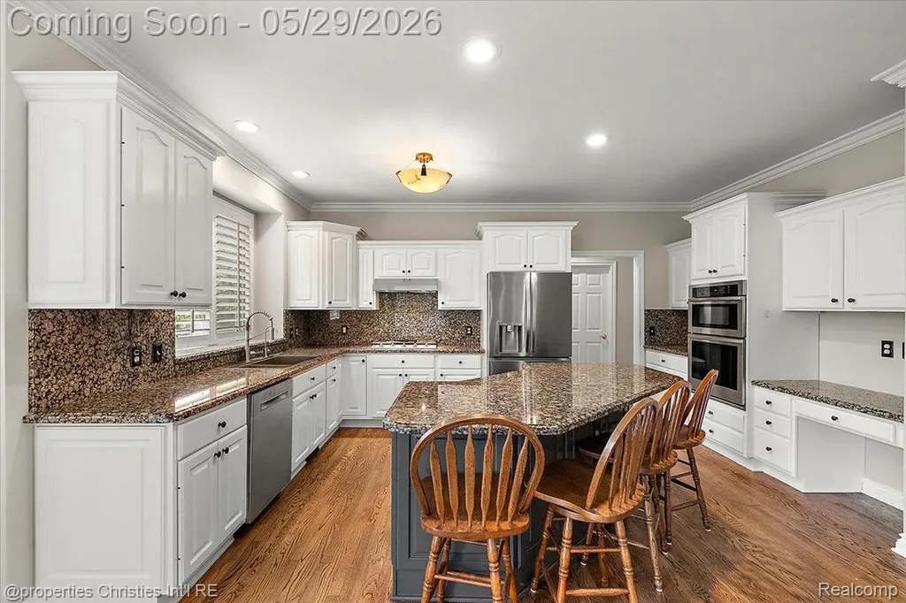 17258 Stonebrook Drive Northville Township MI 48168