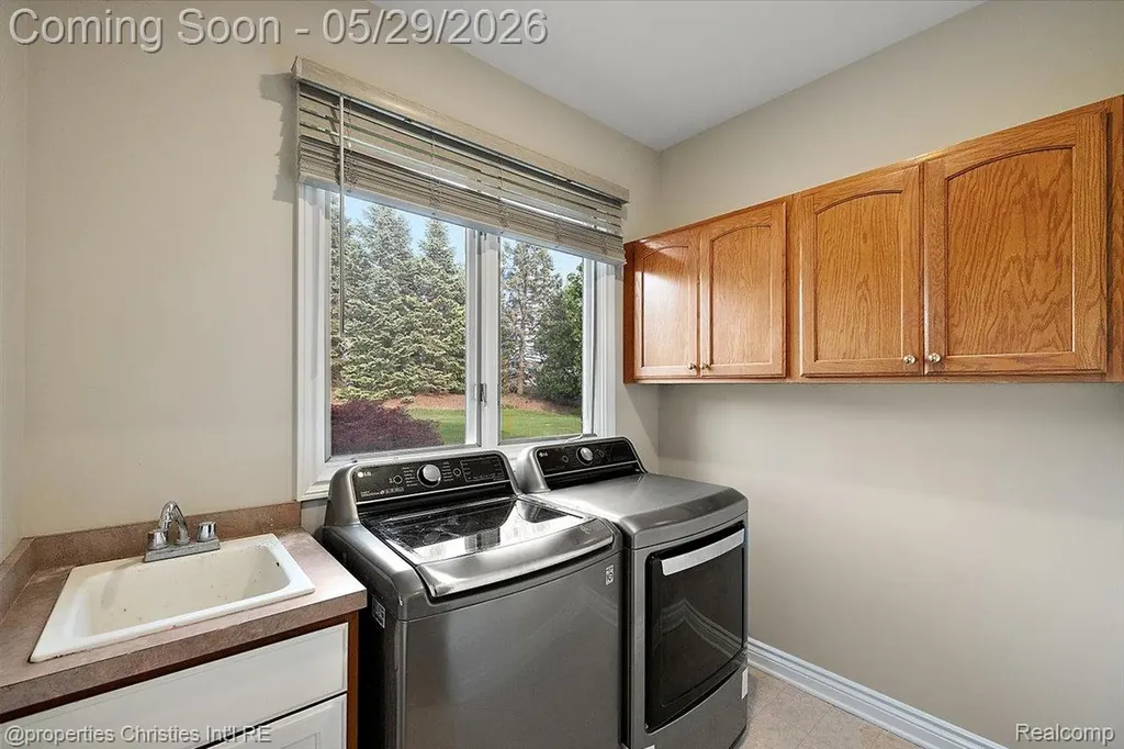 17258 Stonebrook Drive Northville Township MI 48168