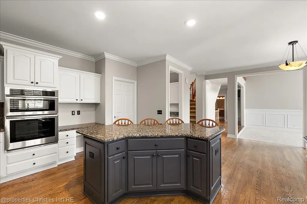 17258 Stonebrook Drive Northville Township MI 48168