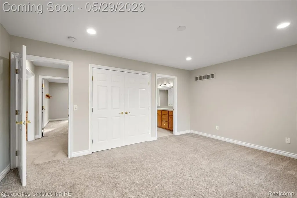 17258 Stonebrook Drive Northville Township MI 48168