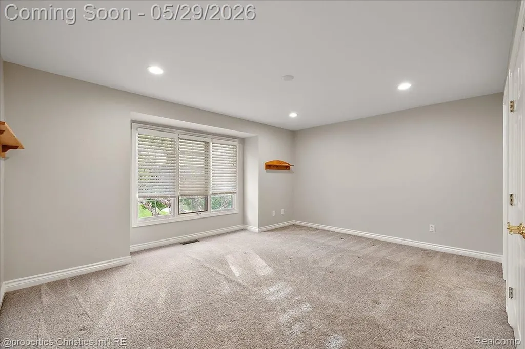 17258 Stonebrook Drive Northville Township MI 48168