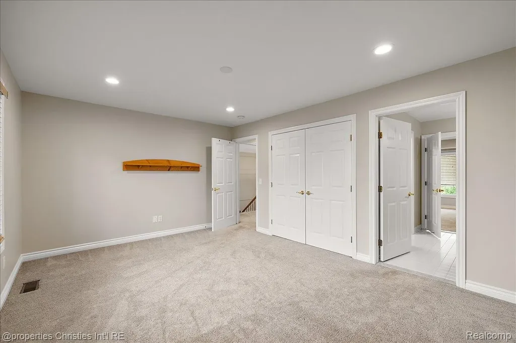 17258 Stonebrook Drive Northville Township MI 48168