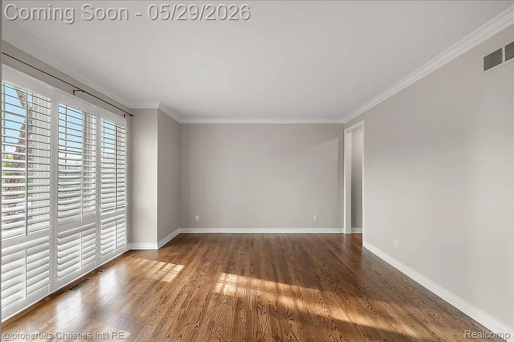 17258 Stonebrook Drive Northville Township MI 48168