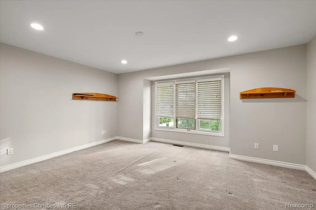 17258 Stonebrook Drive Northville Township MI 48168