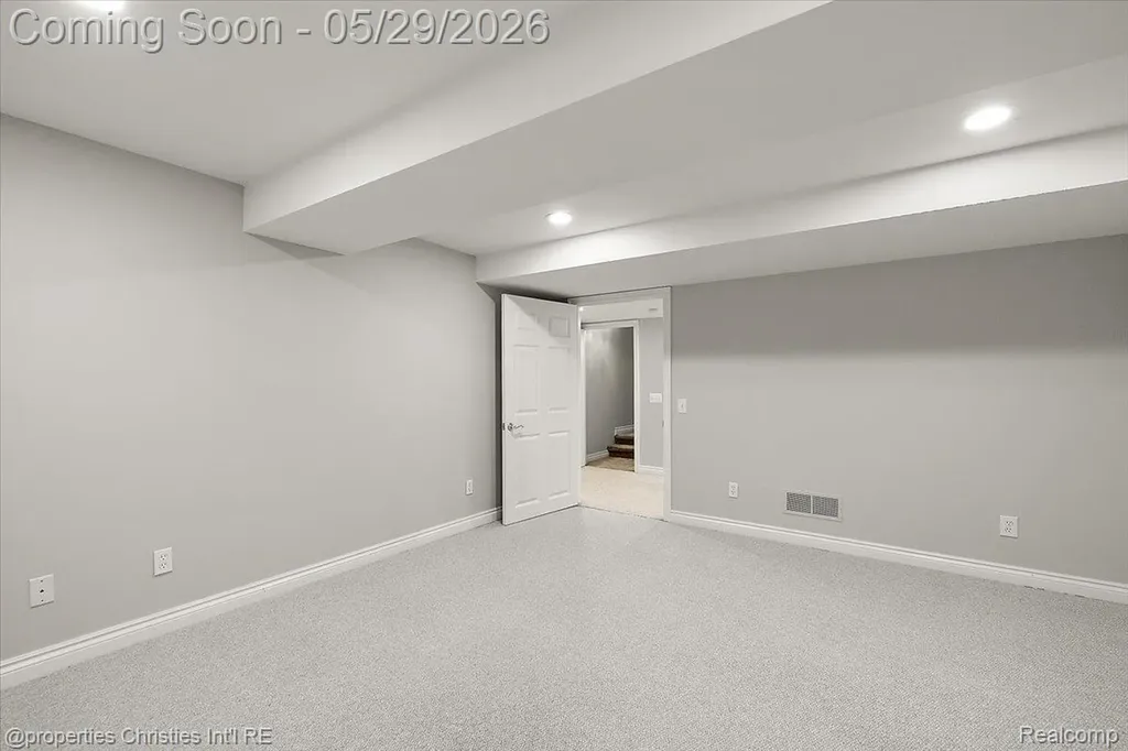17258 Stonebrook Drive Northville Township MI 48168