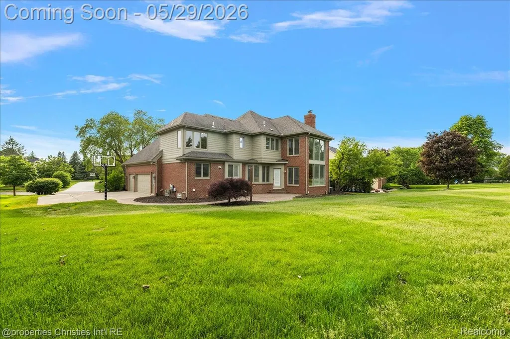 17258 Stonebrook Drive Northville Township MI 48168