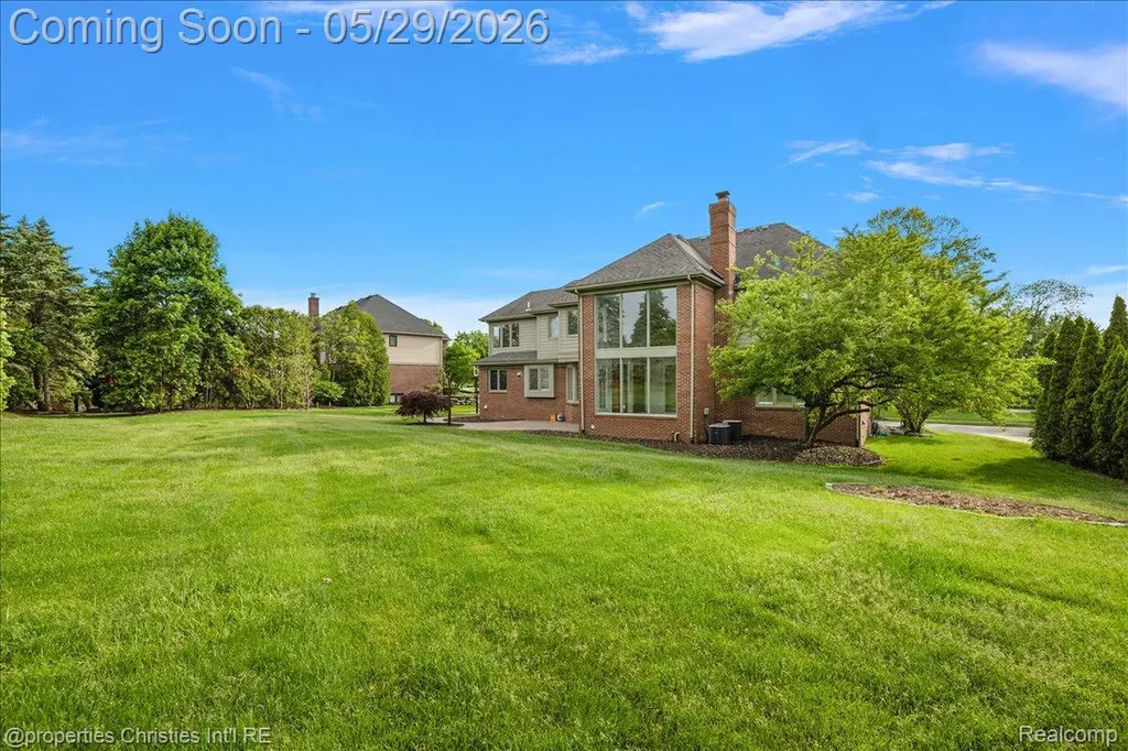 17258 Stonebrook Drive Northville Township MI 48168