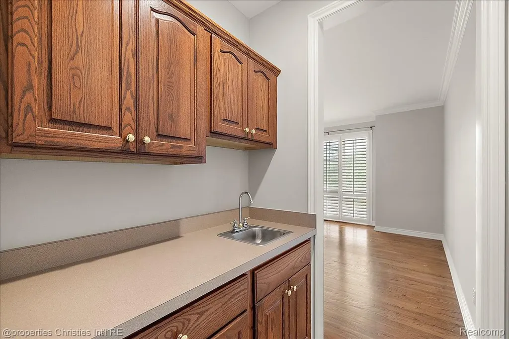 17258 Stonebrook Drive Northville Township MI 48168