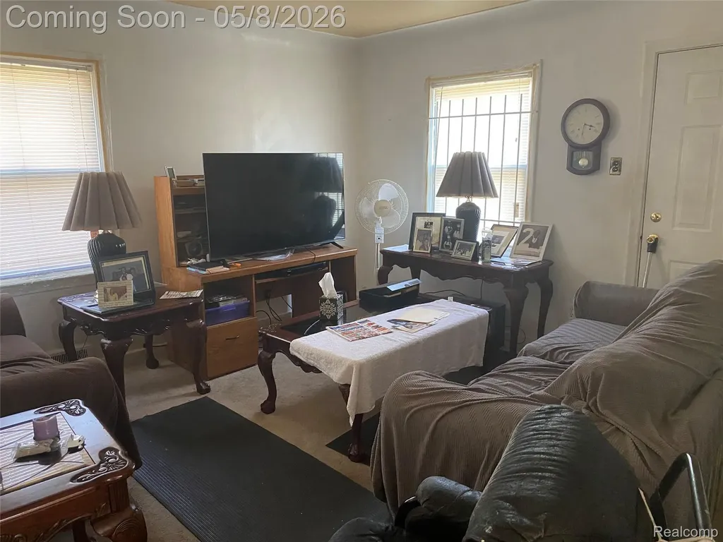 19353 Runyon Street Detroit City MI 48234