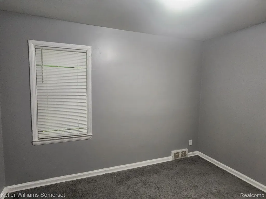 9116 Hartwell Street Detroit City MI 48228