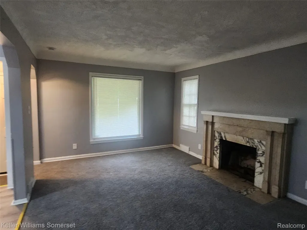 9116 Hartwell Street Detroit City MI 48228