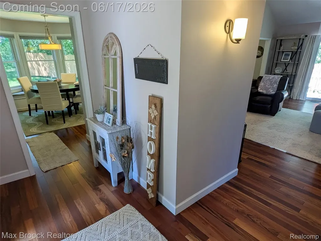 5466 Taylor Lane Springfield Charter Township MI 48346