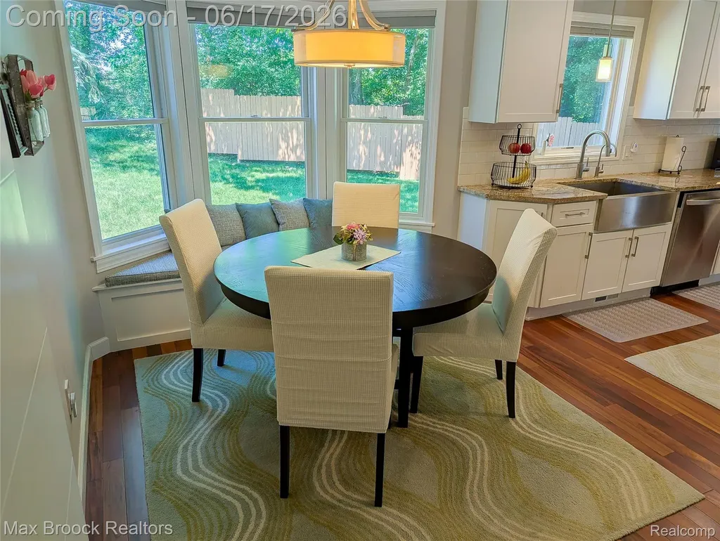5466 Taylor Lane Springfield Charter Township MI 48346
