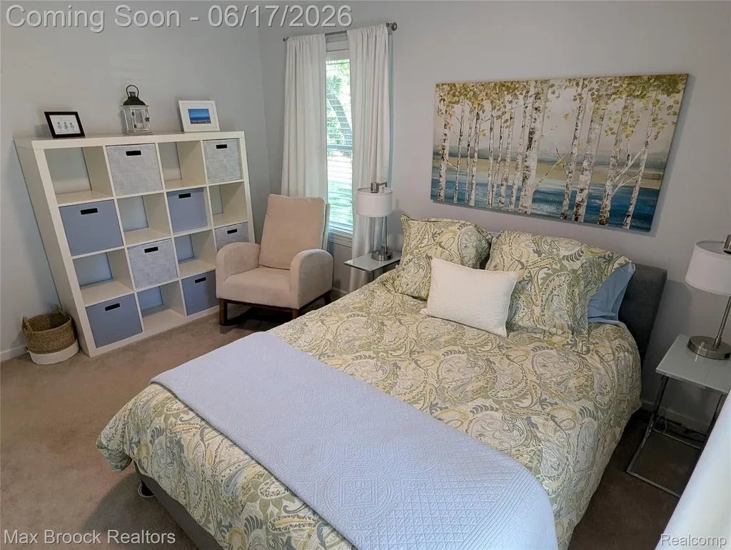 5466 Taylor Lane Springfield Charter Township MI 48346