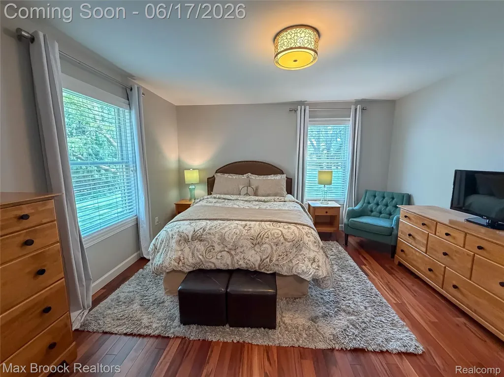 5466 Taylor Lane Springfield Charter Township MI 48346
