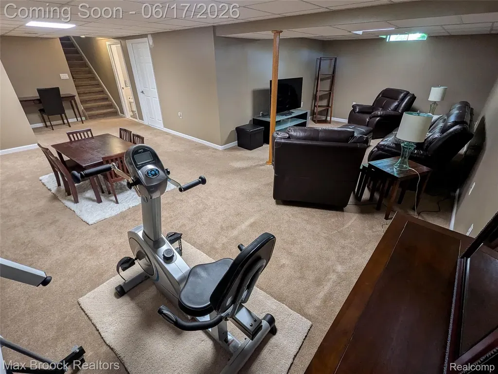 5466 Taylor Lane Springfield Charter Township MI 48346