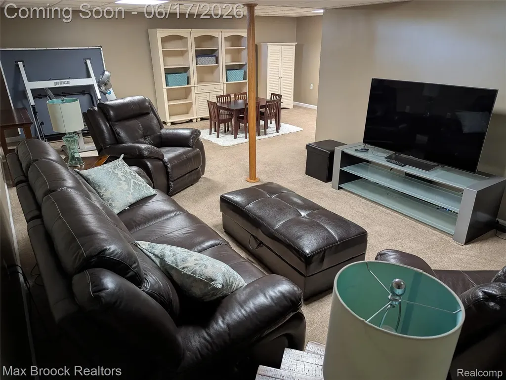 5466 Taylor Lane Springfield Charter Township MI 48346