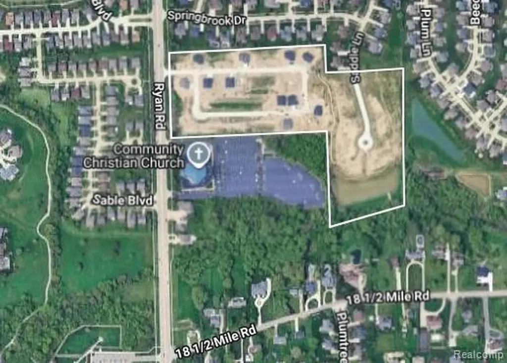 42461 Saddle Lane Sterling Heights City MI 48314