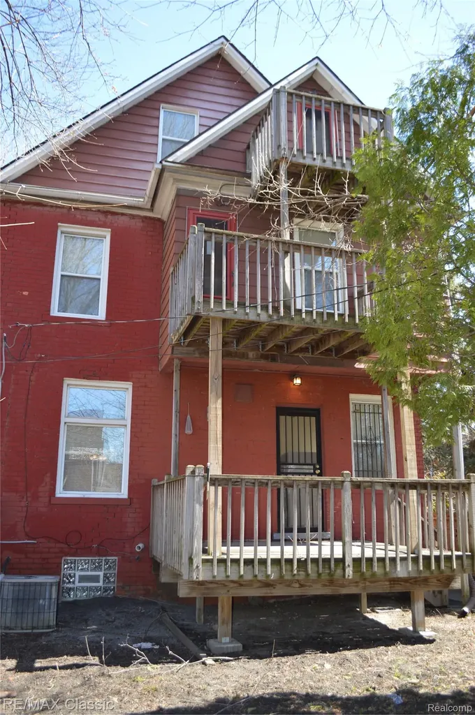 5153 Commonwealth Street Detroit City MI 48208