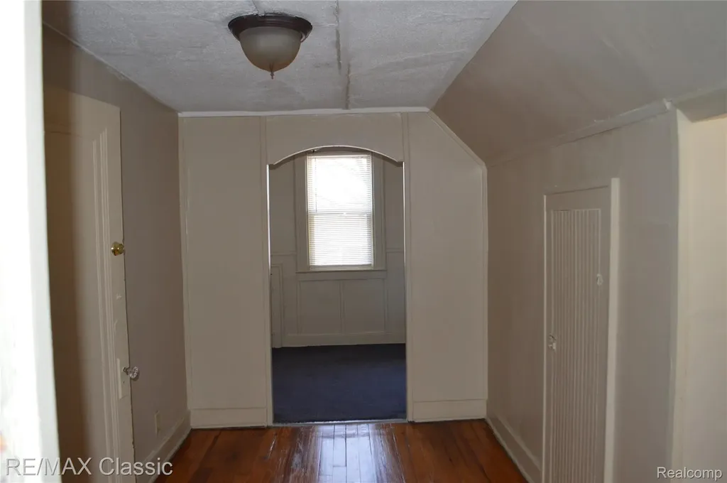 5153 Commonwealth Street Detroit City MI 48208