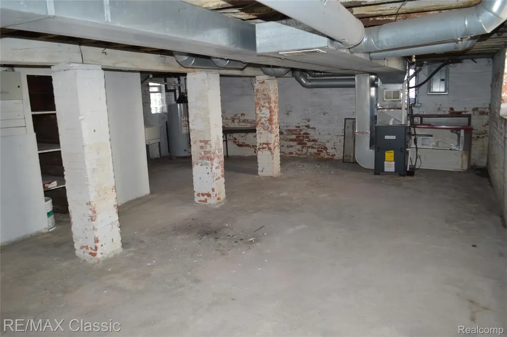 5153 Commonwealth Street Detroit City MI 48208