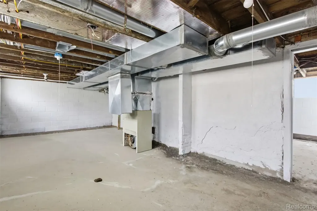 3109 E Canfield Street Detroit City MI 48207