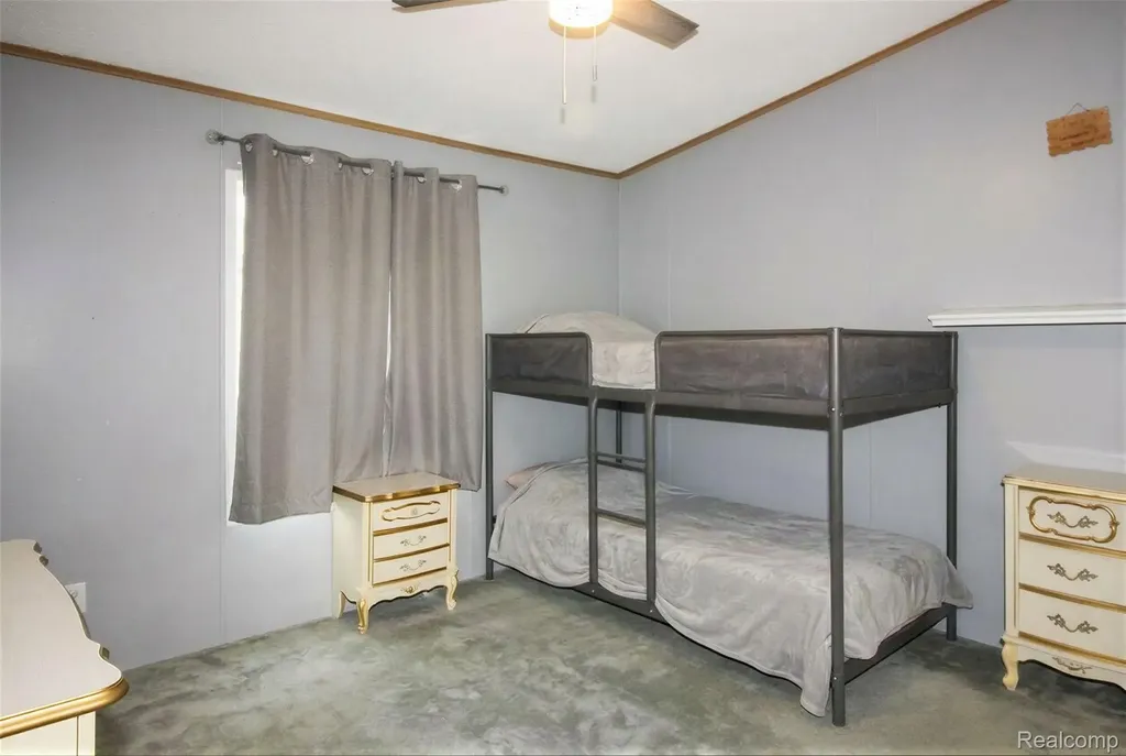372 Holly Glen Monroe City MI 48161
