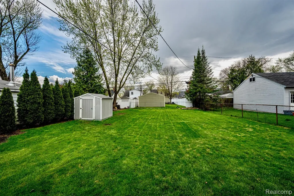 3317 Normandy Road Royal Oak City MI 48073